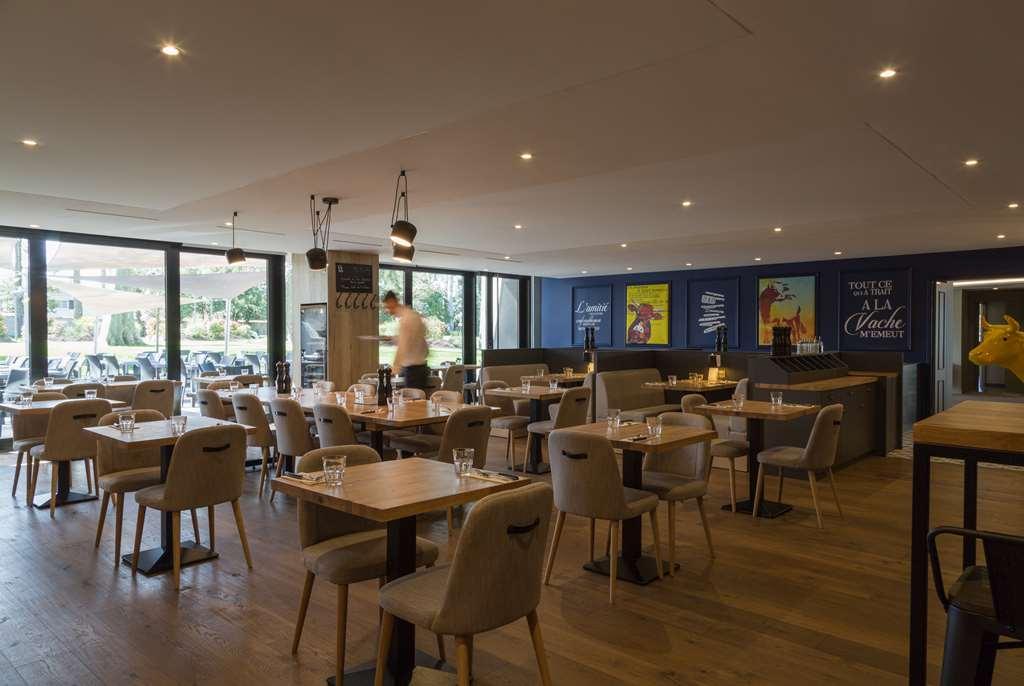 Domaine La Charpiniere, The Originals Collection Hotel Saint-Galmier Étterem fotó